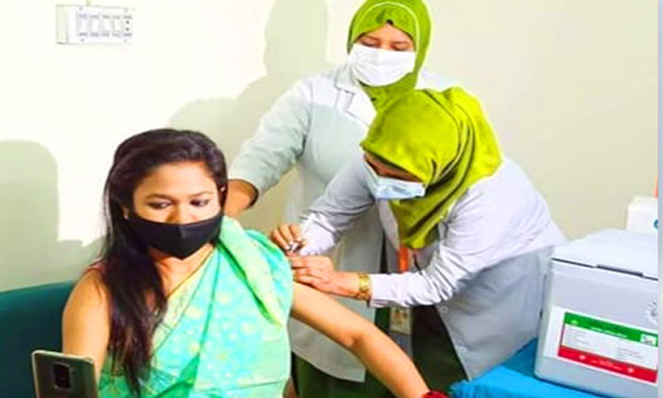 ছবিটি বিএনপির রুমিন ফারহানার