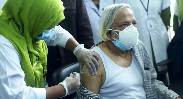 দেশজুড়ে চলছে টিকাদান কর্মসূচি