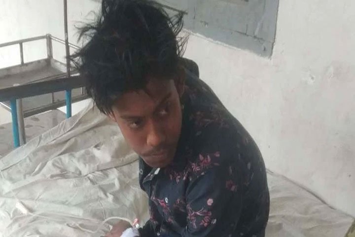 মোবাইলে নবম শ্রেণির ছাত্রীর তিন দিনের প্রেমে -priyo barishal,