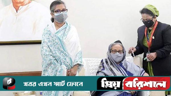 করোনার টিকা নিলেন প্রধানমন্ত্রী শেখ হাসিনা