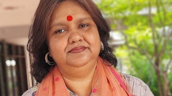 সাংবাদিক